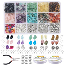 933pcs Mixed Gemstone Beads and Silver Pendant
